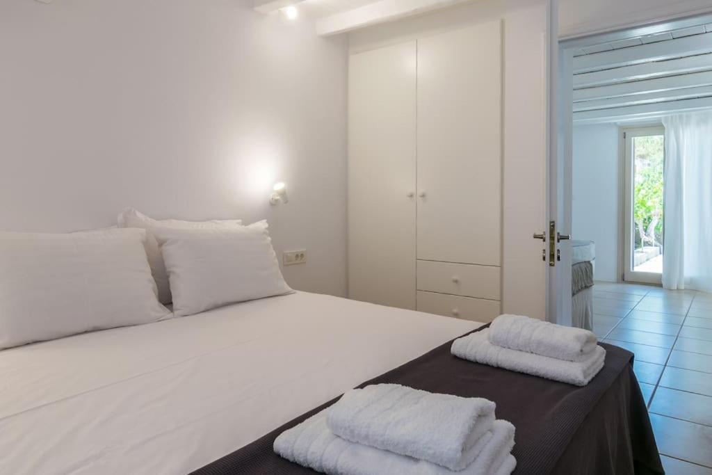 Gazia Guesthouse Milos Adamantas  ภายนอก รูปภาพ